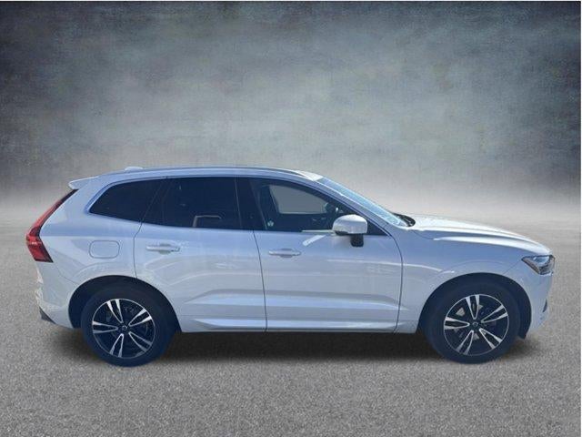 2021 Volvo XC60 T5 AWD Momentum
