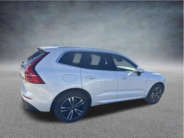 2021 Volvo XC60 T5 AWD Momentum
