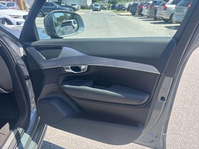 2016 Volvo XC90 AWD 4dr T5 Momentum