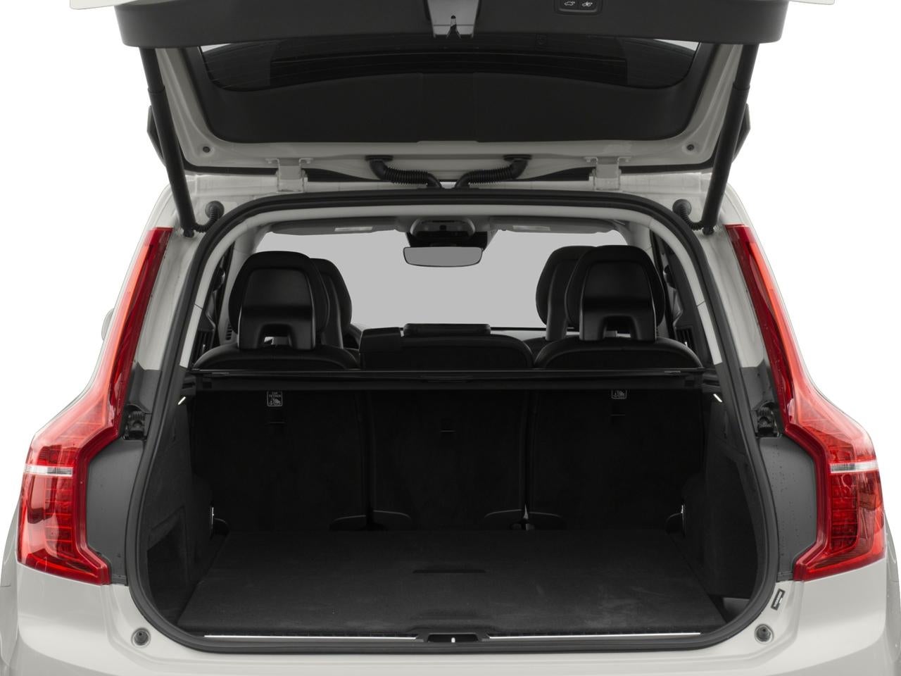 2016 Volvo XC90 AWD 4dr T5 Momentum