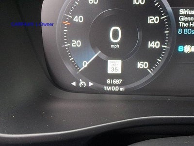 2019 Volvo XC40 T5 AWD Momentum