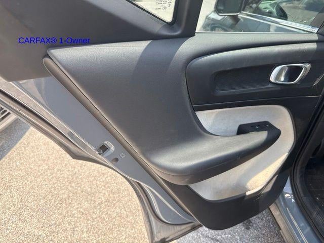 2020 Volvo XC40 T5 AWD Inscription