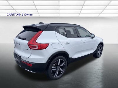 2019 Volvo XC40 T5 AWD R-Design