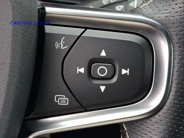 2021 Volvo XC40 T5 AWD R-Design