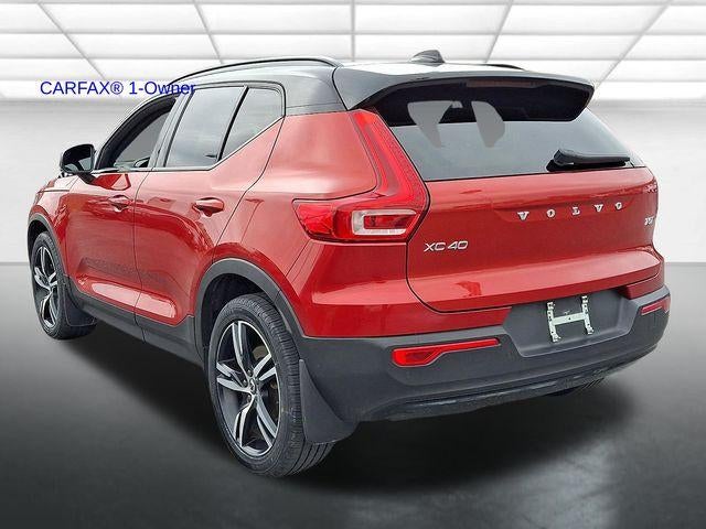 2021 Volvo XC40 T5 AWD R-Design