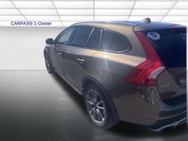 2017 Volvo V60 Cross Country T5 AWD