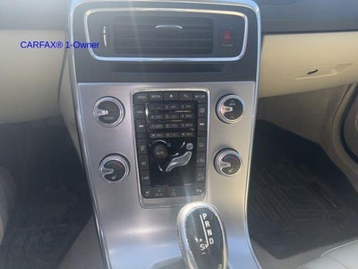 2017 Volvo V60 Cross Country T5 AWD