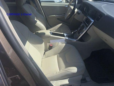 2017 Volvo V60 Cross Country T5 AWD