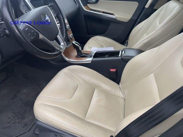 2017 Volvo XC60 T6 AWD Inscription