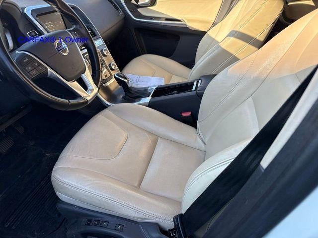 2016 Volvo XC60 AWD 4dr T5 Premier