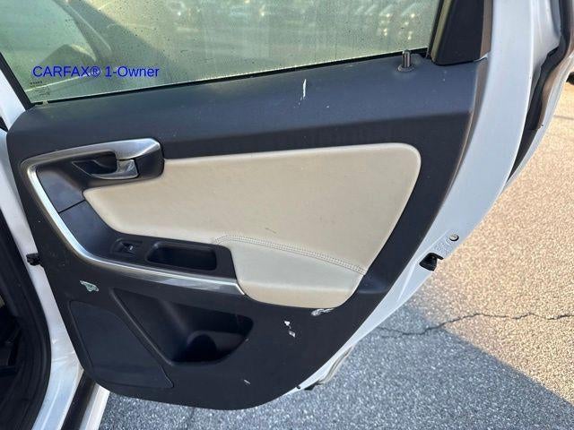 2016 Volvo XC60 AWD 4dr T5 Premier