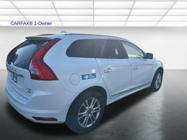 2016 Volvo XC60 AWD 4dr T5 Premier