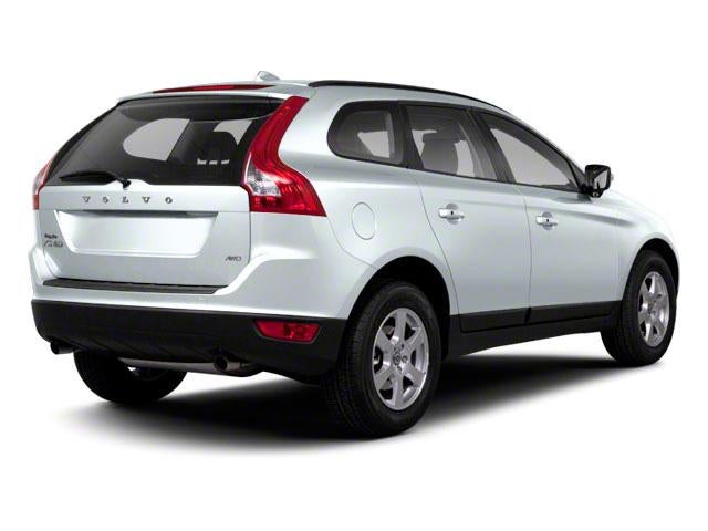 2010 Volvo XC60 AWD 4dr 3.0T w/Moonroof