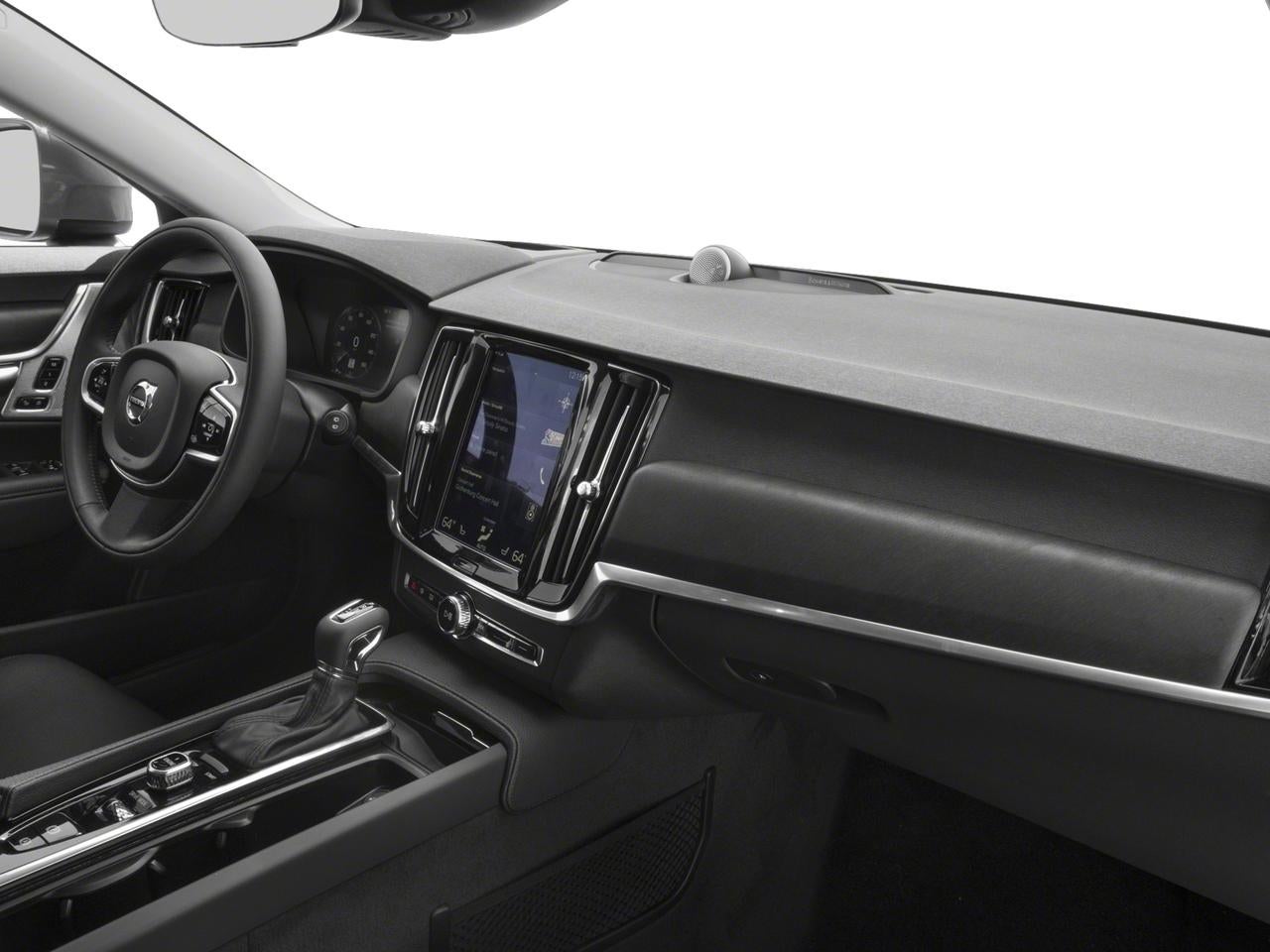 2017 Volvo V90 Cross Country T6 AWD