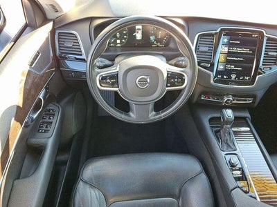 2018 Volvo XC90 T6 AWD 7-Passenger Momentum