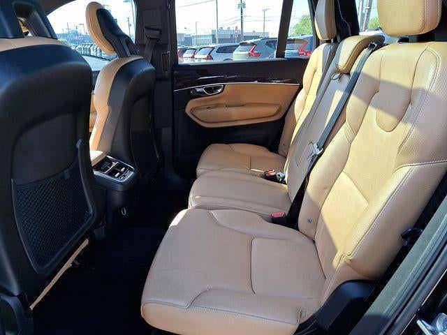 2016 Volvo XC90 AWD 4dr T6 Momentum