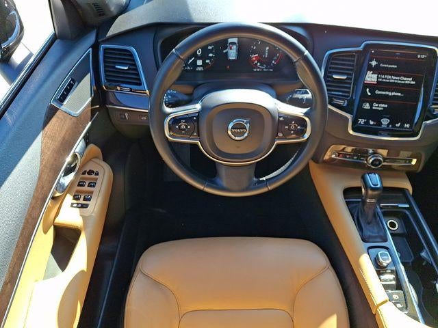 2016 Volvo XC90 AWD 4dr T6 Momentum