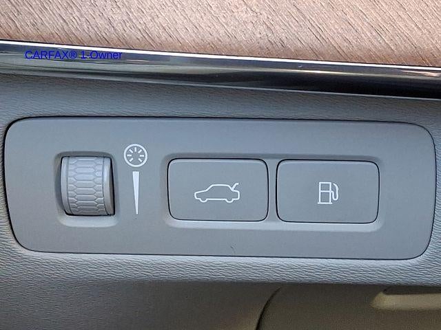 2022 Volvo XC90 Recharge Plug-In Hybrid T8 eAWD PHEV Inscription Expression 6P