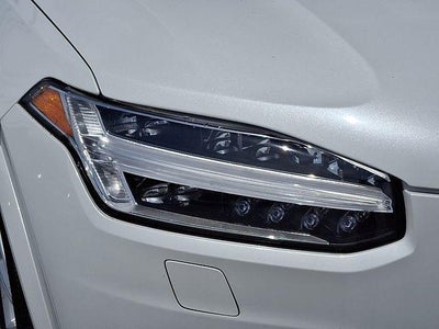 2019 Volvo XC90 T8 eAWD Plug-In Hybrid Inscription