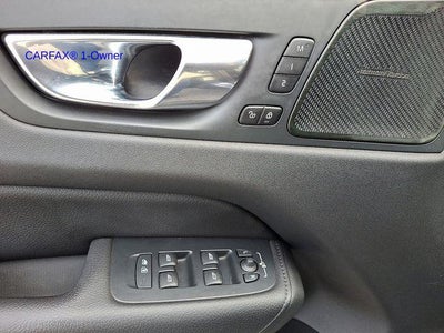 2021 Volvo XC60 Recharge T8 eAWD PHEV Inscription Expression