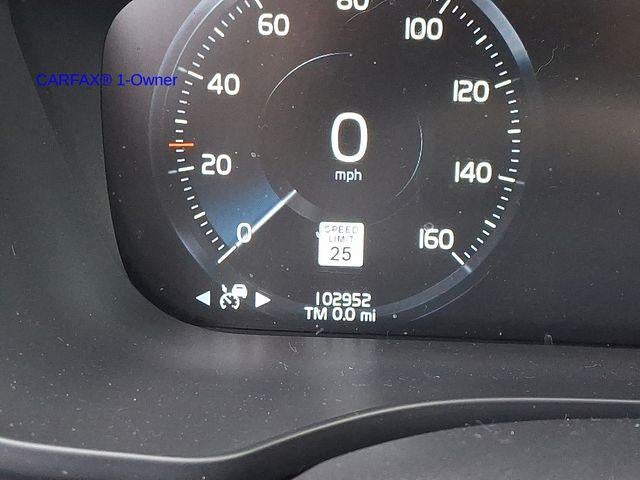 2021 Volvo XC60 Recharge T8 eAWD PHEV Inscription Expression