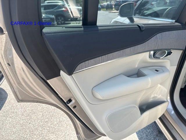 2025 Volvo XC90 Plug-In Hybrid T8 AWD Ultra 6-Seater