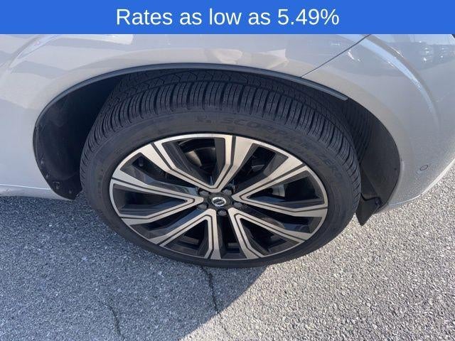 2023 Volvo XC60 B5 AWD Ultimate Bright Theme