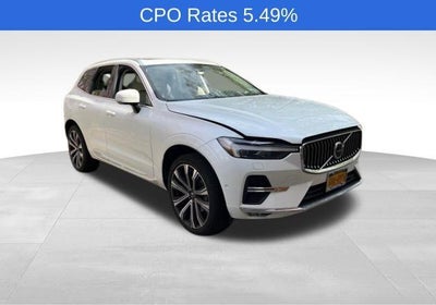 2023 Volvo XC60 B5 AWD Ultimate Bright Theme