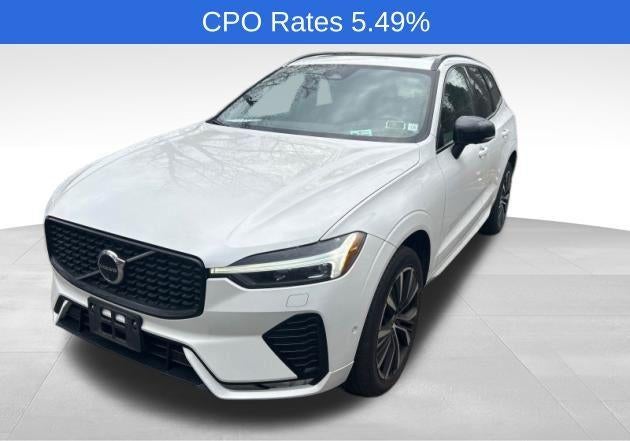 2024 Volvo XC60 B5 AWD Plus Dark Theme