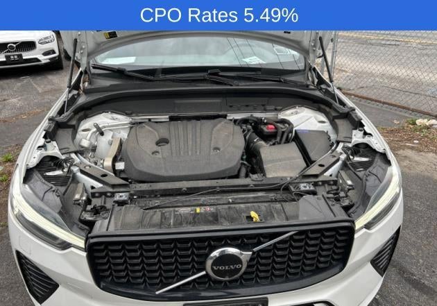 2024 Volvo XC60 B5 AWD Plus Dark Theme