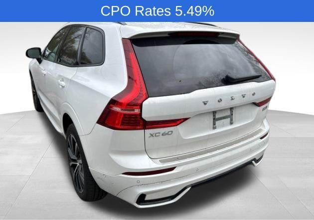 2024 Volvo XC60 B5 AWD Plus Dark Theme