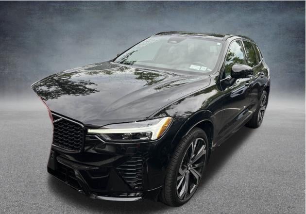 2024 Volvo XC60 B5 AWD Ultimate Dark Theme