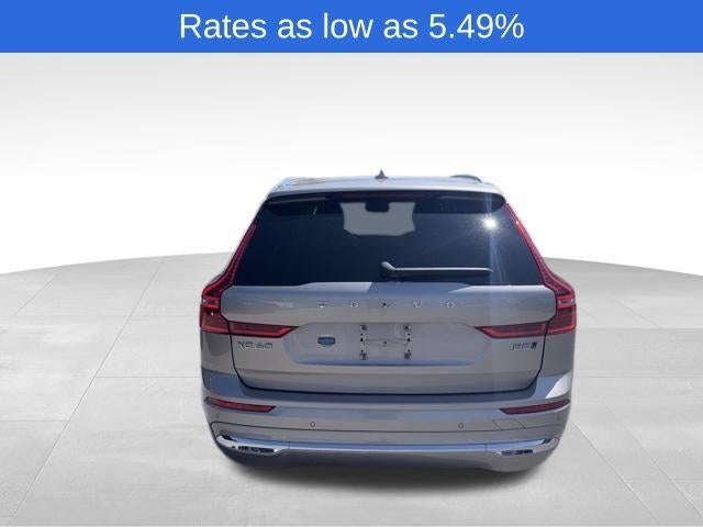 2023 Volvo XC60 B5 AWD Plus Bright Theme