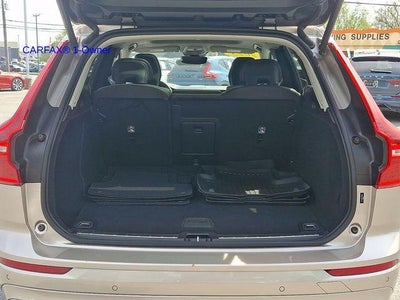 2023 Volvo XC60 B5 AWD Plus Bright Theme