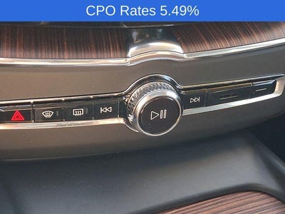 2023 Volvo XC60 B5 AWD Plus Bright Theme