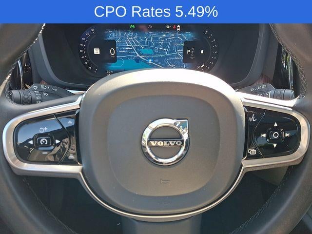 2023 Volvo XC60 B5 AWD Plus Bright Theme