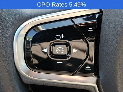 2023 Volvo XC60 B5 AWD Plus Bright Theme