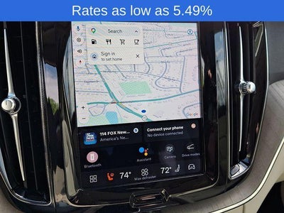 2023 Volvo XC60 B5 AWD Plus Dark Theme