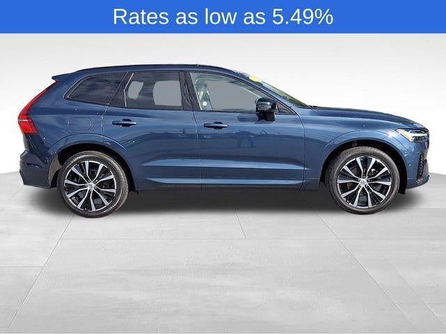 2023 Volvo XC60 B5 AWD Plus Dark Theme