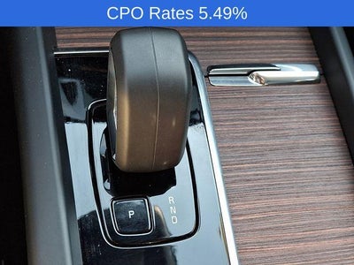 2023 Volvo XC60 B5 AWD Plus Dark Theme