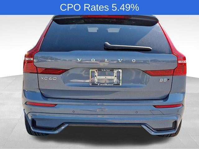 2023 Volvo XC60 B5 AWD Plus Dark Theme