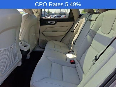 2023 Volvo XC60 B5 AWD Plus Dark Theme