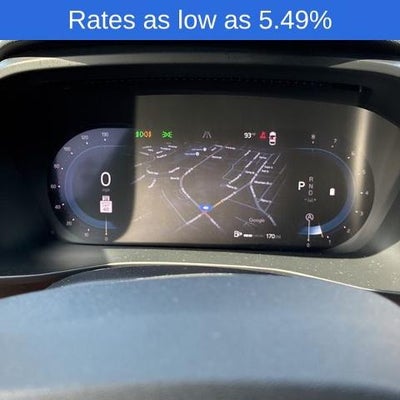 2025 Volvo XC40 B5 AWD Plus Dark Theme