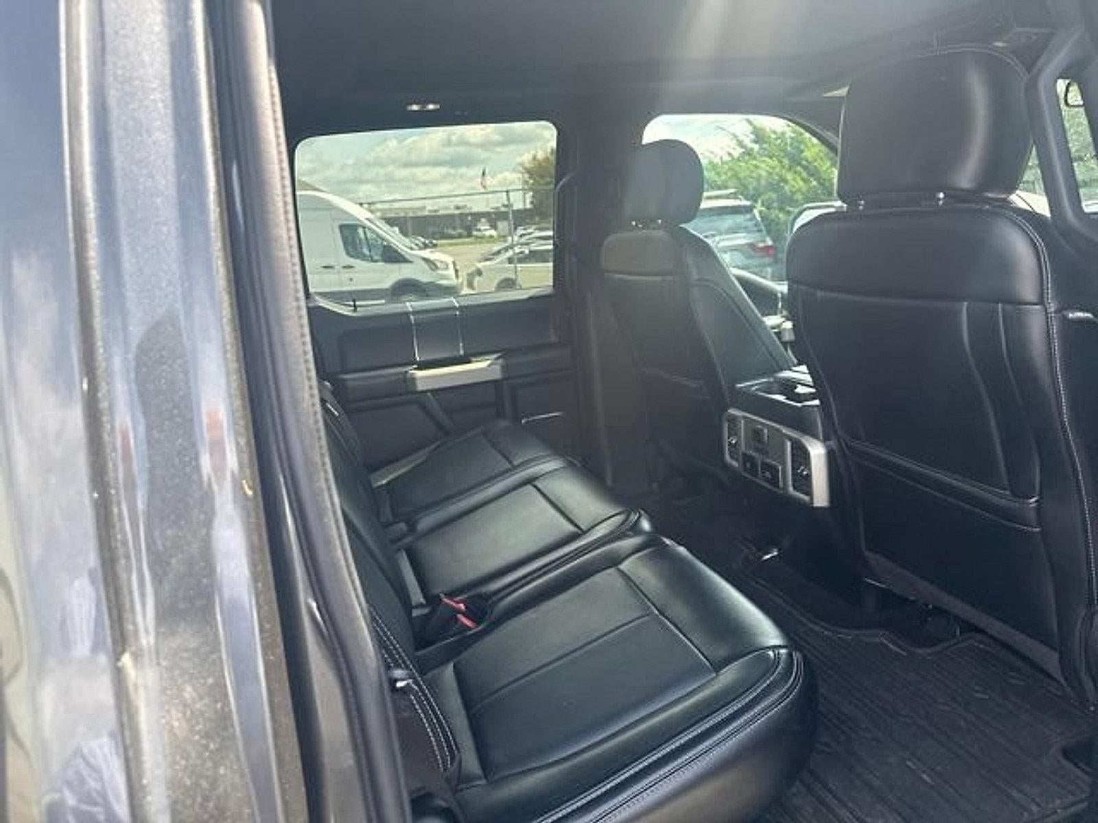 2020 Ford F-150 LARIAT 4WD SuperCrew 5.5' Box