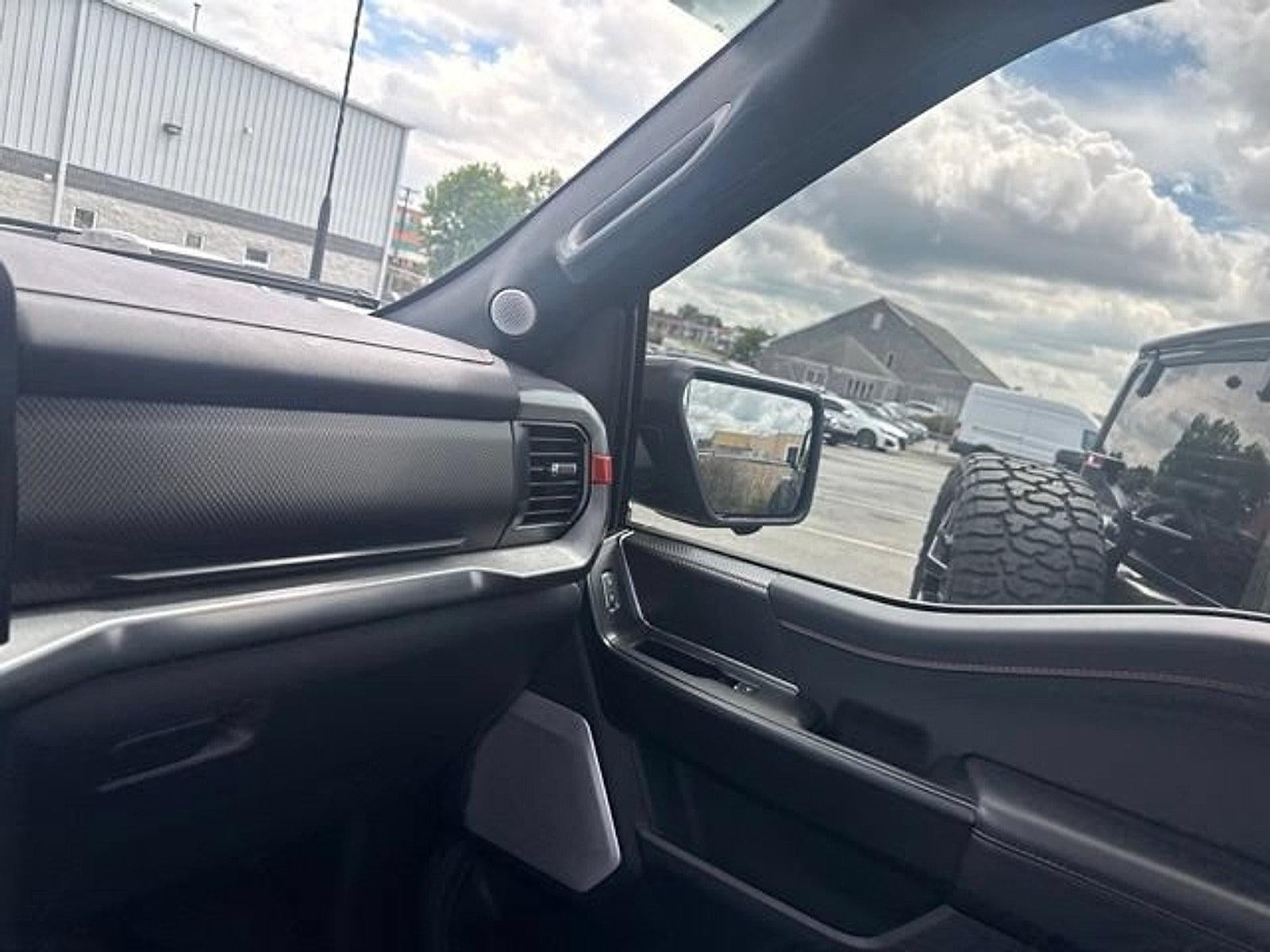 2025 Ford F-150 Raptor 4WD SuperCrew 5.5' Box