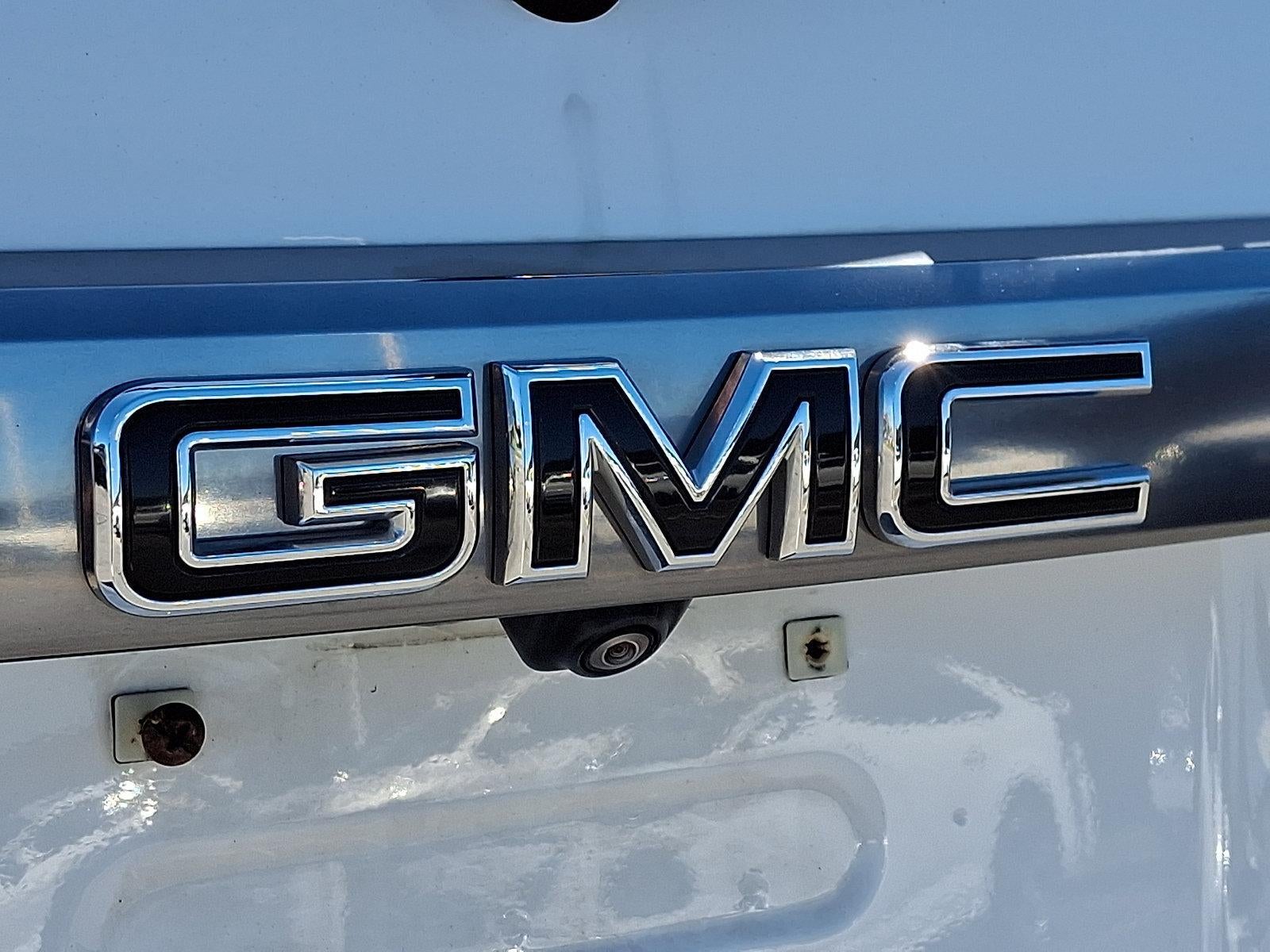2022 GMC Acadia AWD AT4