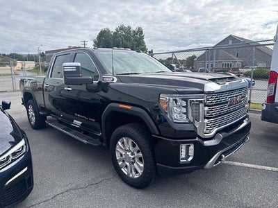 2020 GMC Sierra 2500 HD Crew Cab Standard Box 4-Wheel Drive Denali