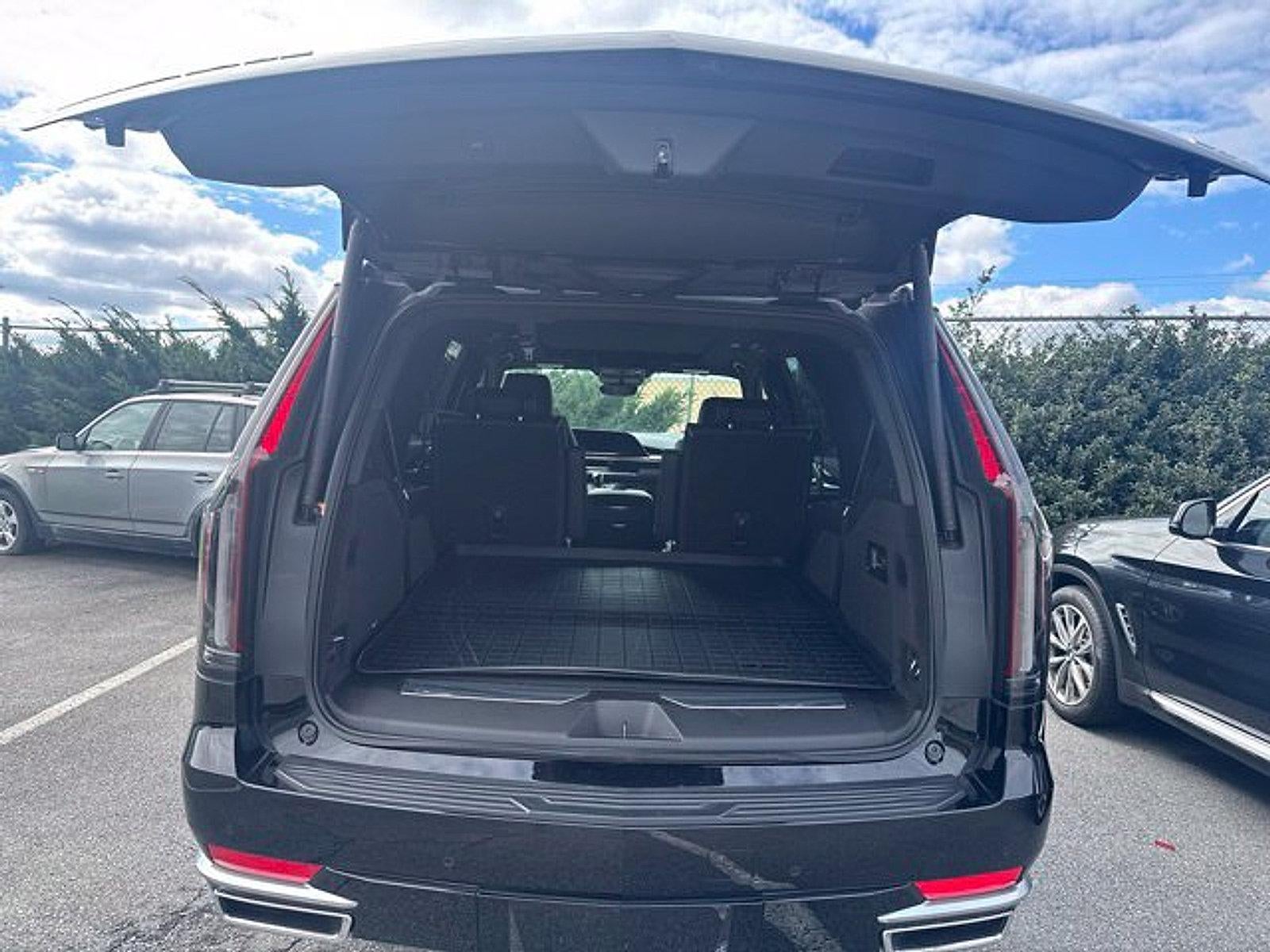 2023 Cadillac Escalade 4WD Premium Luxury