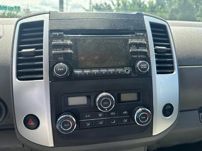 2014 Nissan Frontier 4WD Crew Cab SWB Auto SV