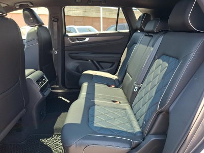 2024 Volkswagen Atlas Cross Sport 2.0T SEL Premium R-Line 4MOTION